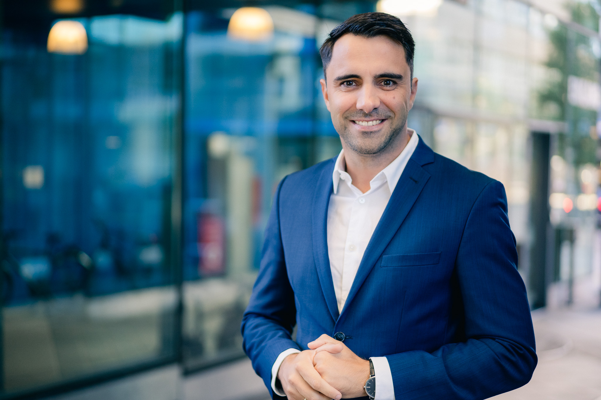 Daniel Peters lächelnd